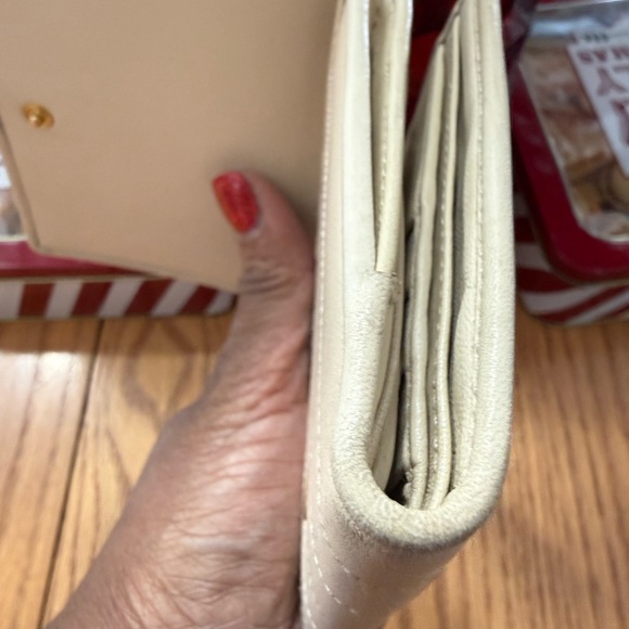 Yves Saint Laurent (YSL) Paris Leather Wallet - Picture 12 of 12